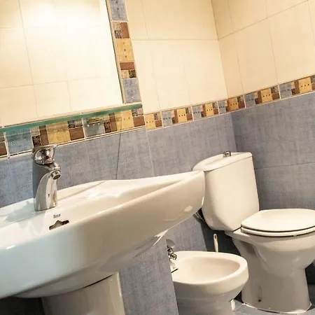 Avenida Andalucia - Solo Adultos *