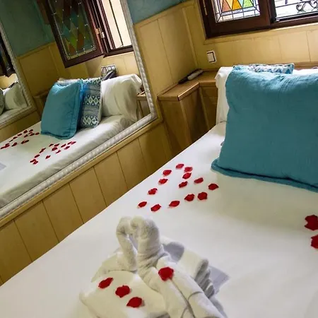 Avenida Andalucia - Solo Adultos Casa de hóspedes