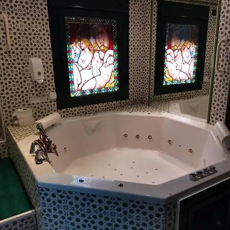 Casa de hóspedes Avenida Andalucia - Solo Adultos Sevilha