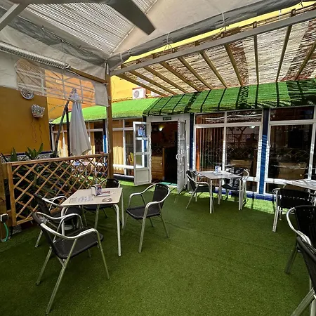 Pensjonat Avenida Andalucia - Solo Adultos
