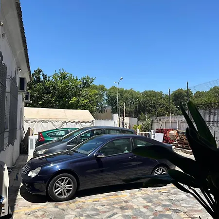 Avenida Andalucia - Solo Adultos Sewilla