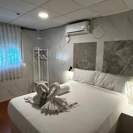 Avenida Andalucia - Solo Adultos * Siviglia